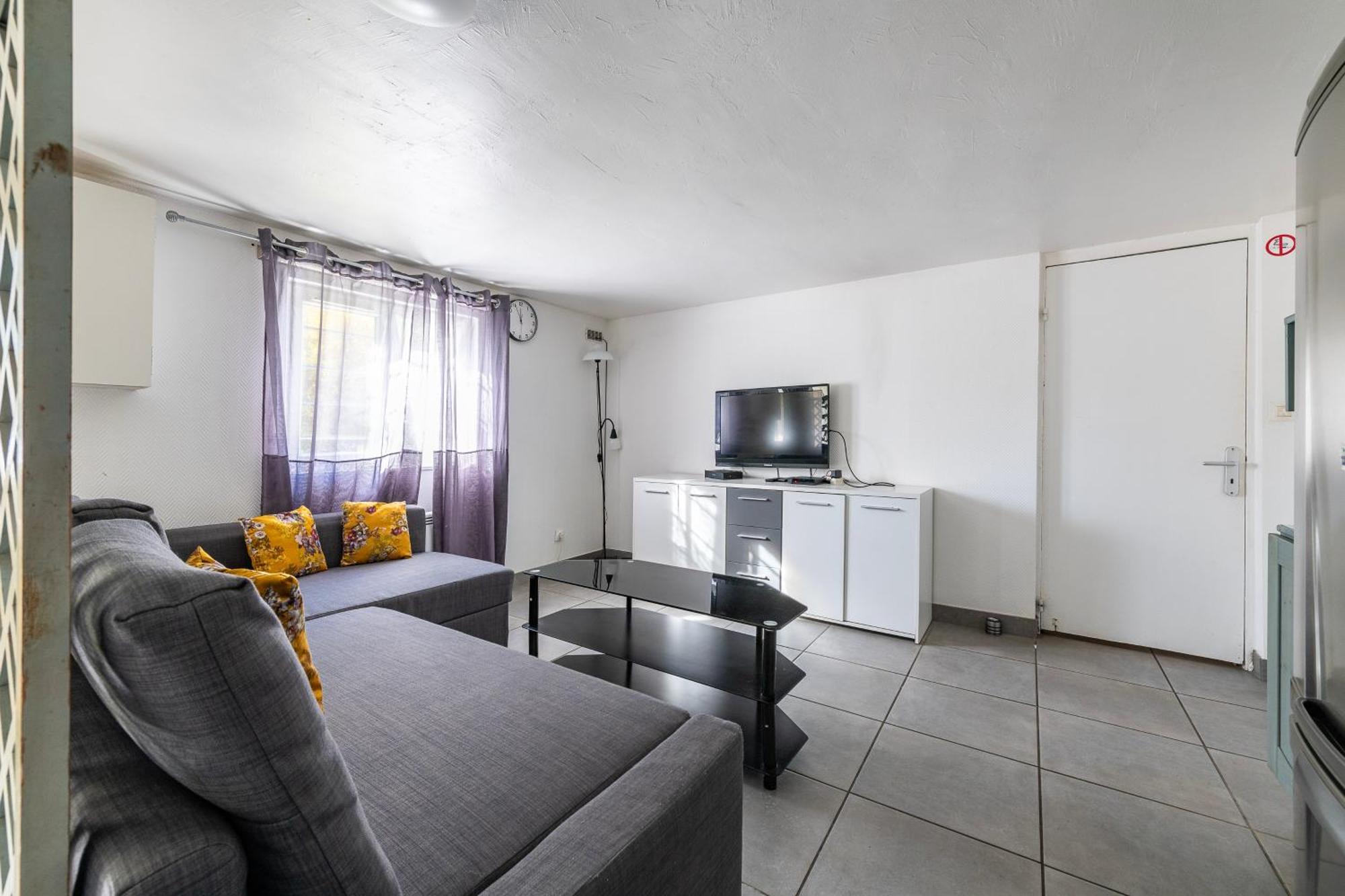 Appartement Cosy - Proche Disneyland - Paris - Rer Noisy-le-Grand Exteriör bild